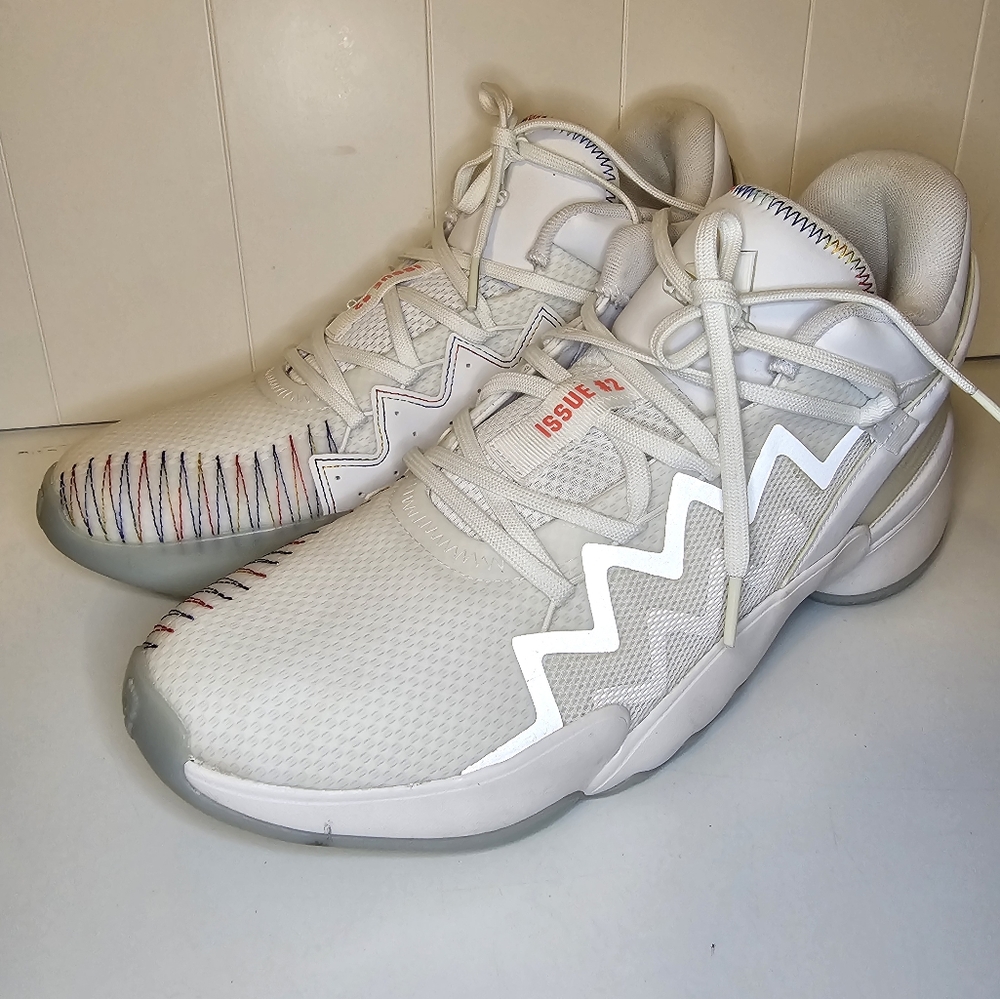 Adidas DON Issue 2 GCA White Sneakers Men's Shoes Size 11